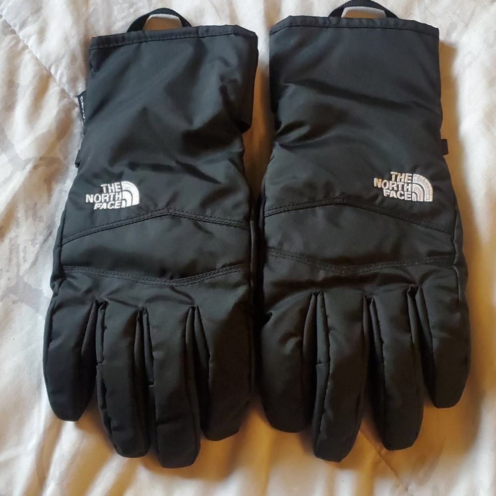 The Northface women winter gloves